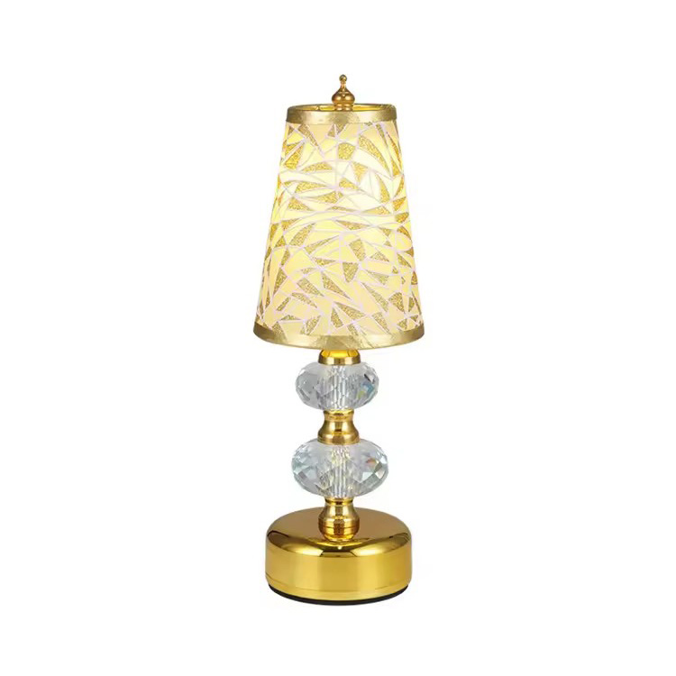 Hot Selling Decorative Rechargeable LED Golden Table Lamp